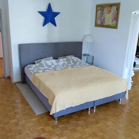 Geraeumiges Familienapartment 아파트 *